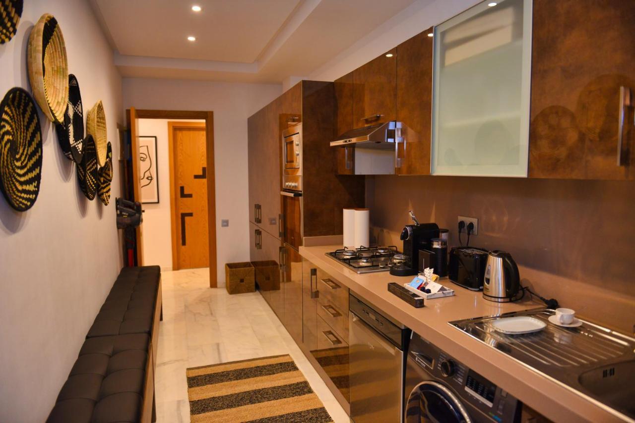 Appartement de prestige climatisé à l'hivernage 400m de la Gare Marrakesh Exterior foto